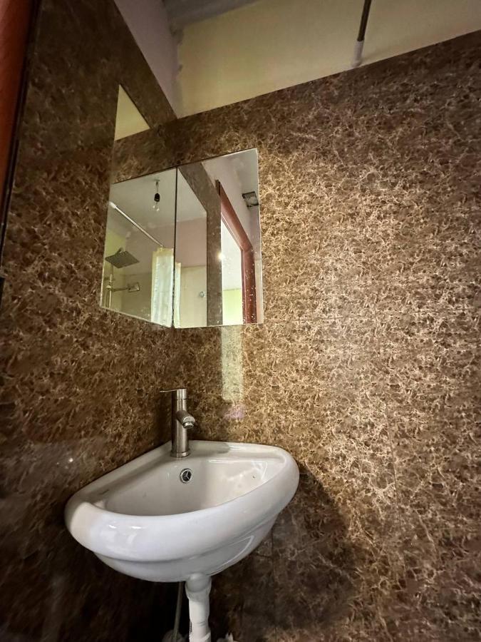 Vahe'S Family Guests House Διαμέρισμα Γιερεβάν Εξωτερικό φωτογραφία