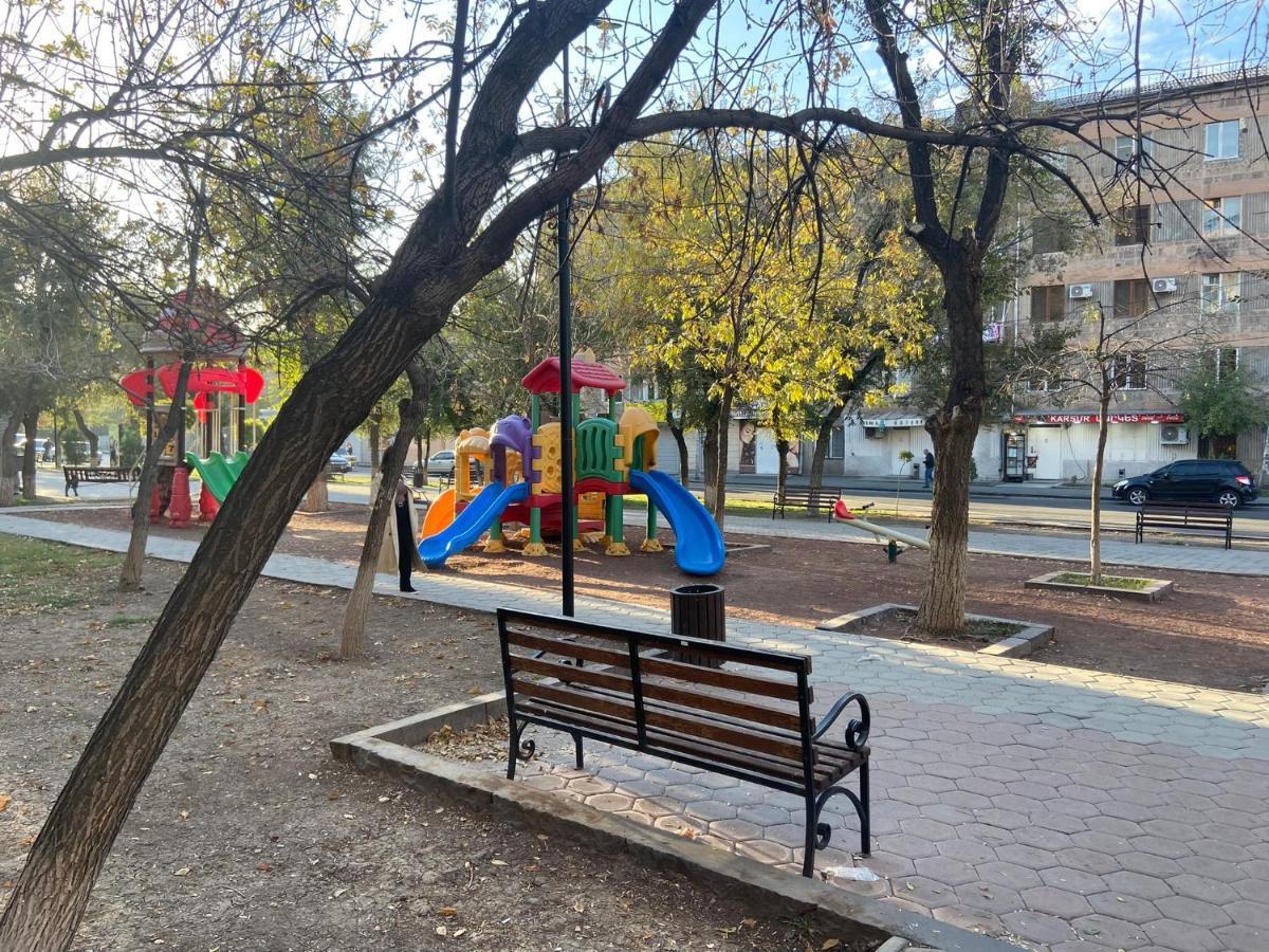 Vahe'S Family Guests House Διαμέρισμα Γιερεβάν Εξωτερικό φωτογραφία
